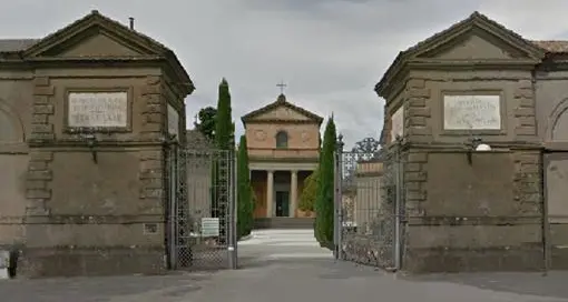 Cimitero di San Lazzaro, transennata un’area