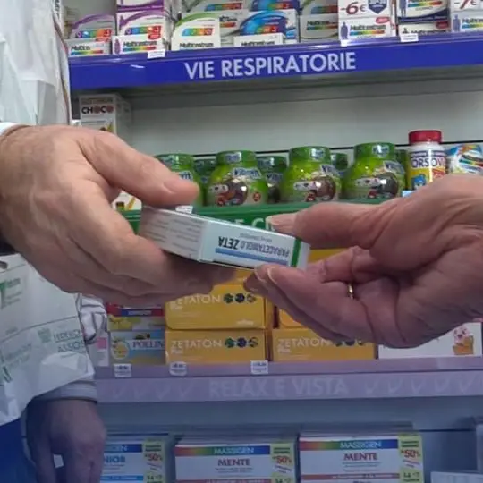 Raccolta del farmaco, donati 300 farmaci