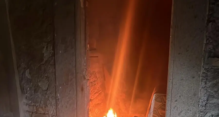 Viterbo: incendio nello stabile diventato una discarica