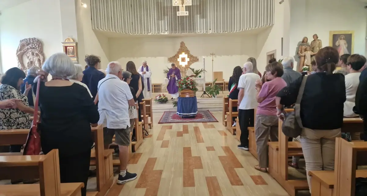 «Una vita rivolta ai giovani, mai spinto dall'ambizione»