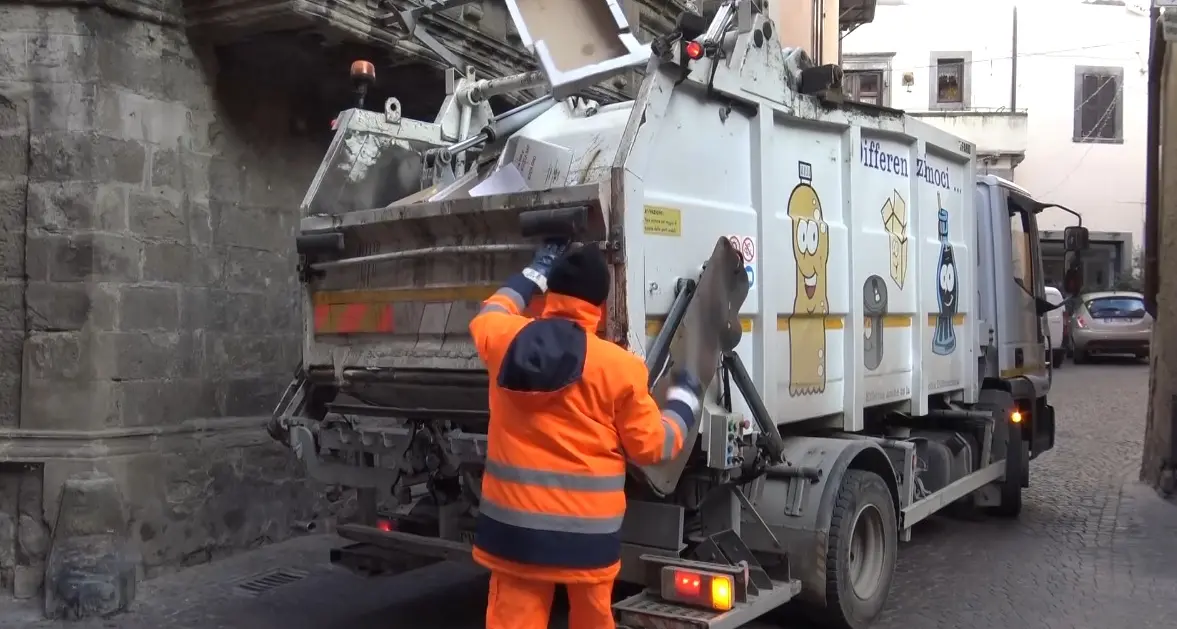 Rifiuti, la Provincia incasserà 2,5 milioni di euro