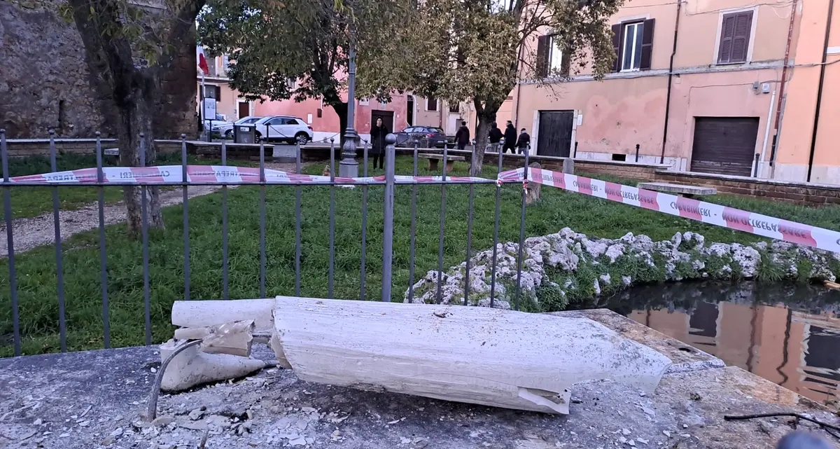 Civita Castellana: distrutta la fontana delle Acque vergini di Paternesi