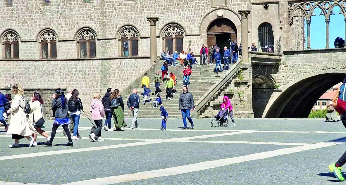 Turismo: in primavera a Viterbo quasi 53mila presenze e 79mila pernottamenti
