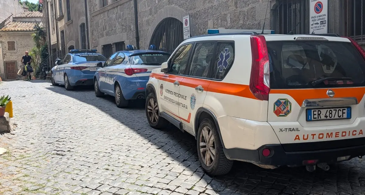 Viterbo: uomo trovato morto in bagno