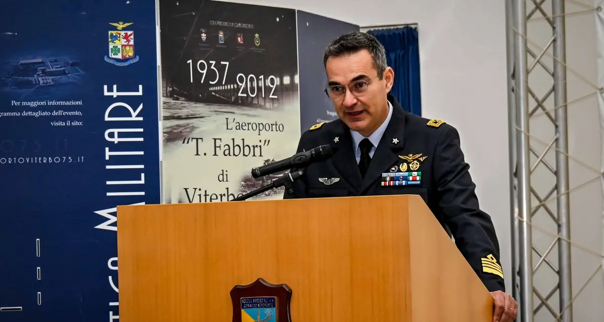 Aeronautica: passaggio di consegne alla Scuola marescialli