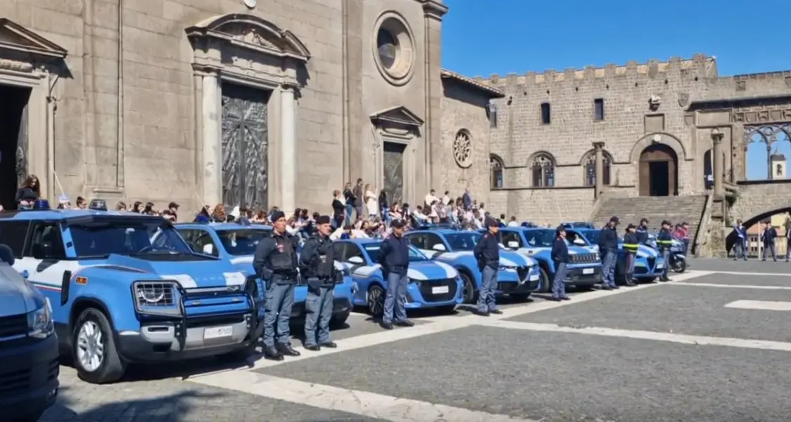 Polizia: un anno sequestrati nella Tuscia 43 chili di droga