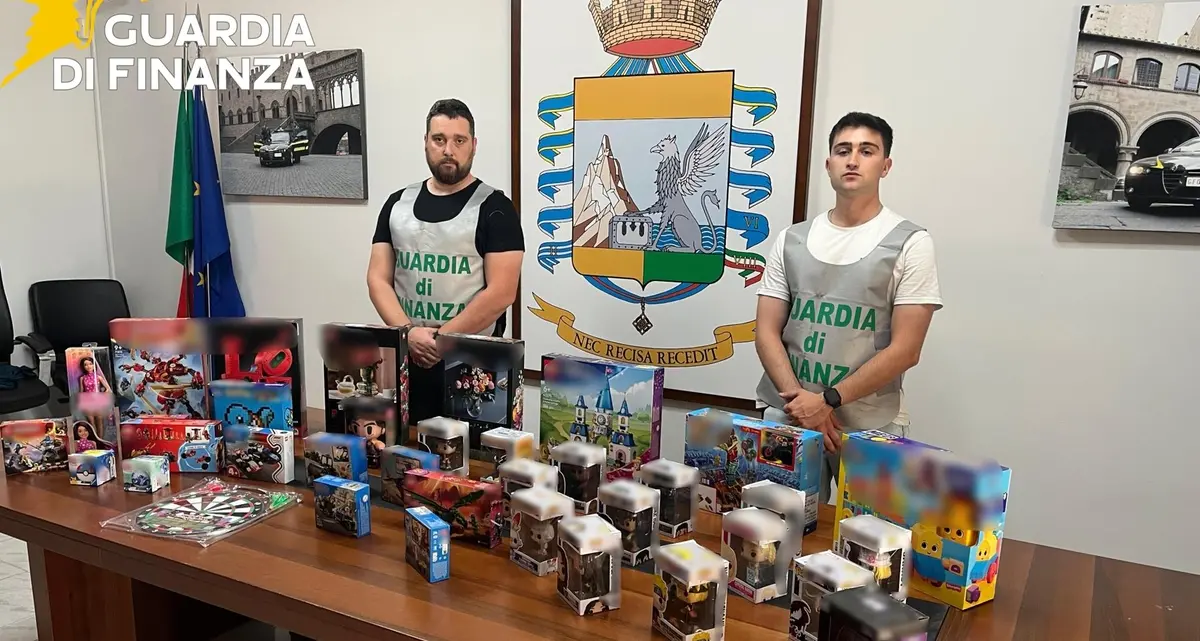Giocattoli e casalinghi non sicuri: sequestri a Viterbo e Civita Castellana