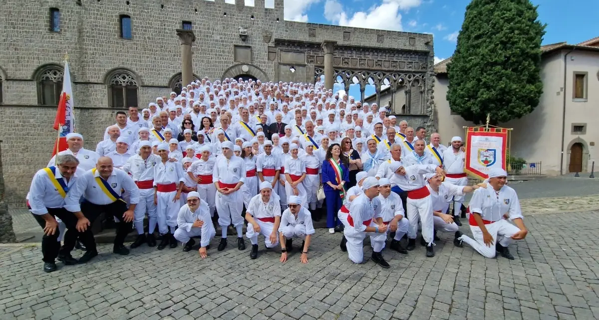 Viterbo, Santa Rosa: il raduno dei facchini e il giro delle sette chiese