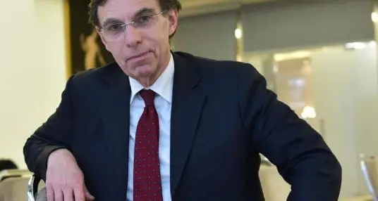 Poletti si candida e attacca il centrodestra