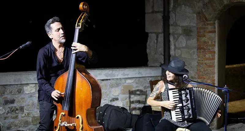 I Traindeville a “Tuscia in jazz for Sla”