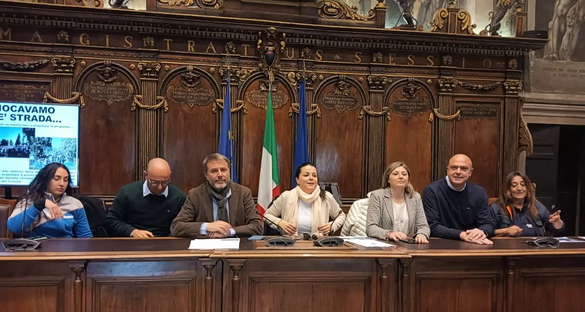 “Giocavamo pe’ strada…”, le attrezzature alle scuole