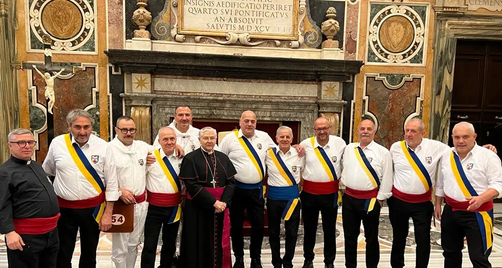 Viterbo: i facchini di Santa Rosa ricevuti da Papa Francesco