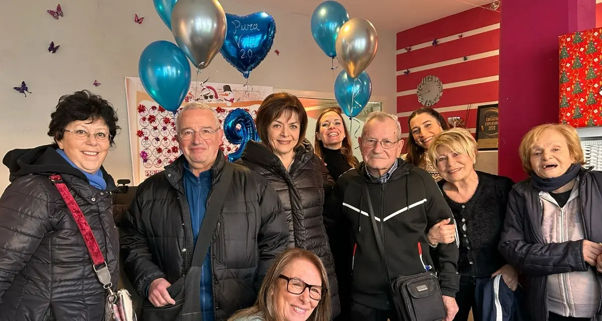 A 90 anni si allena e cammina 12 chilometri al giorno