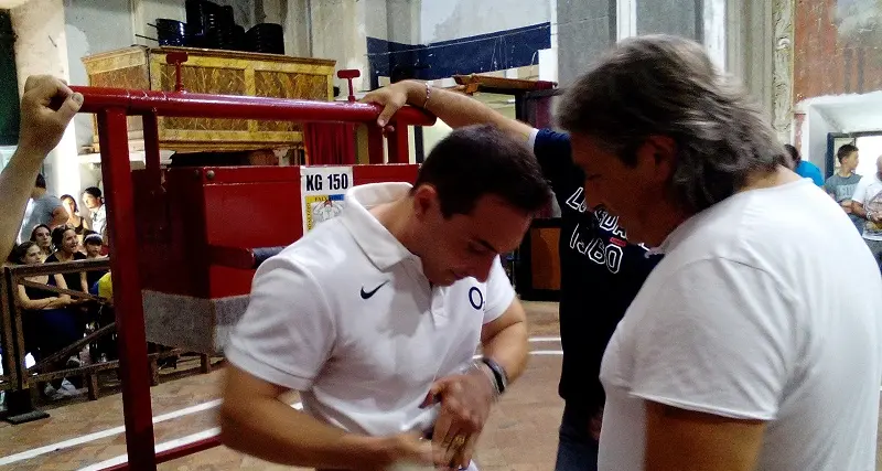 Santa Rosa: prove di portata per i facchini