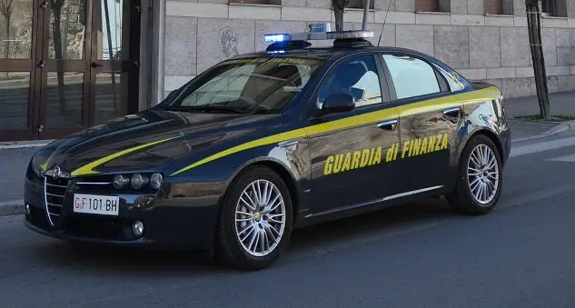 Poliambulatorio “privato”: dodici a processo