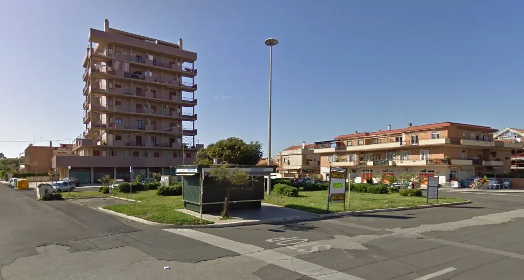 In piazza Odescalchi un parcheggio al posto dei giardini: è polemica