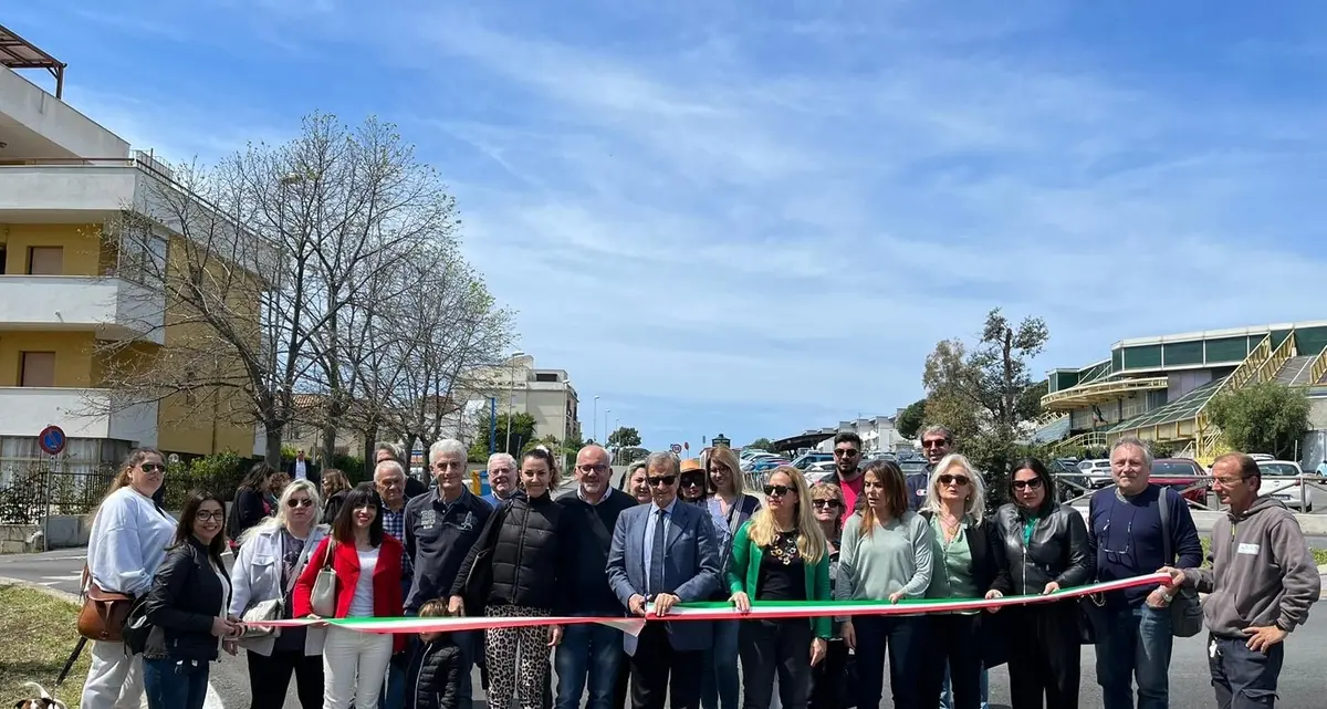Inaugurata via delle Colonie, Tidei: «Soddisfazioni e risultati»
