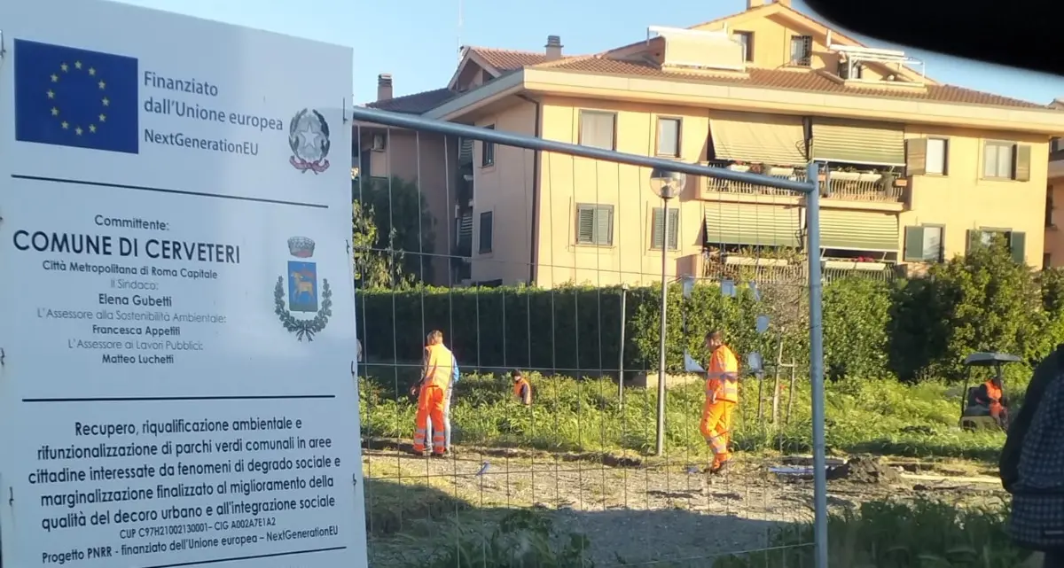 Lavori a “singhiozzo” nei parchi: è polemica