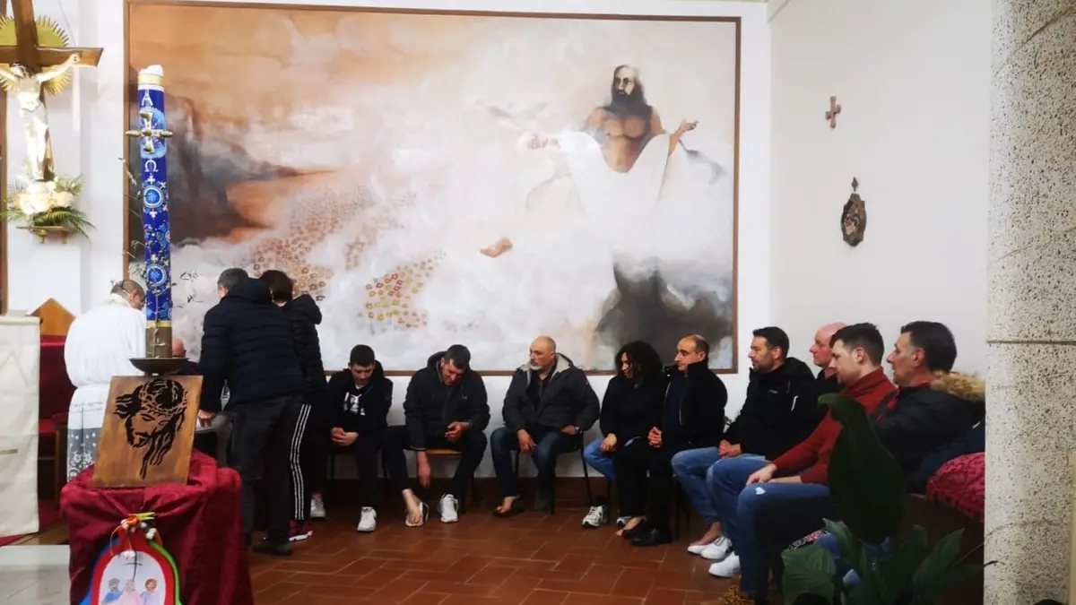 Gli Altari della Reposizione e la lavanda dei piedi ad Allumiere, La Bianca e Tolfa