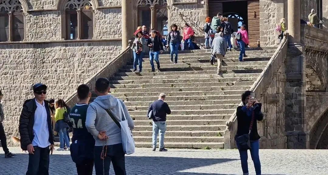 Viterbo si riempie di turisti
