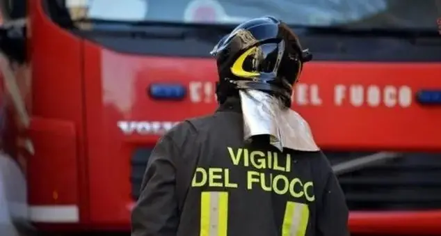 Scivola e sbatte la testa durante l’escursione: salvata dai Vvf