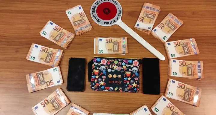 Truffano una coppia di anziani nel Viterbese per 15mila euro, presi