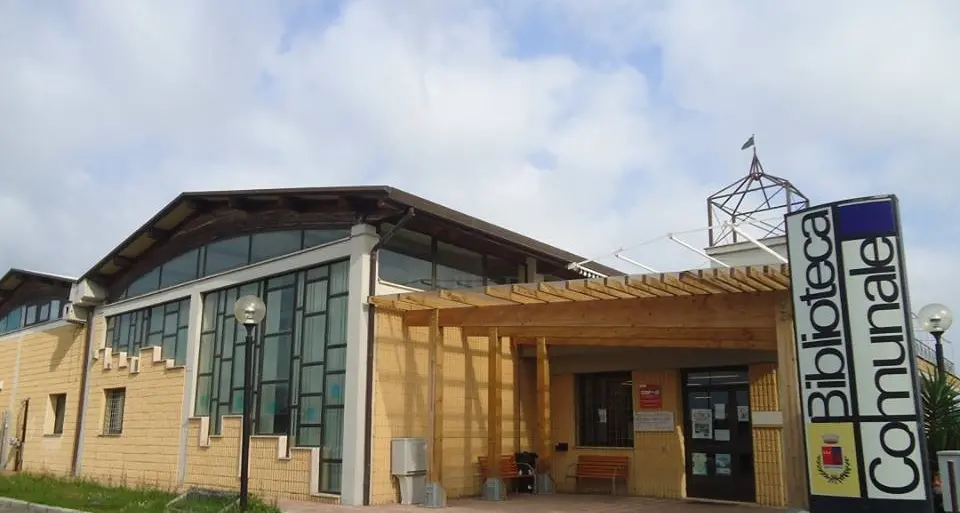 Continua in biblioteca “Filosofarte”