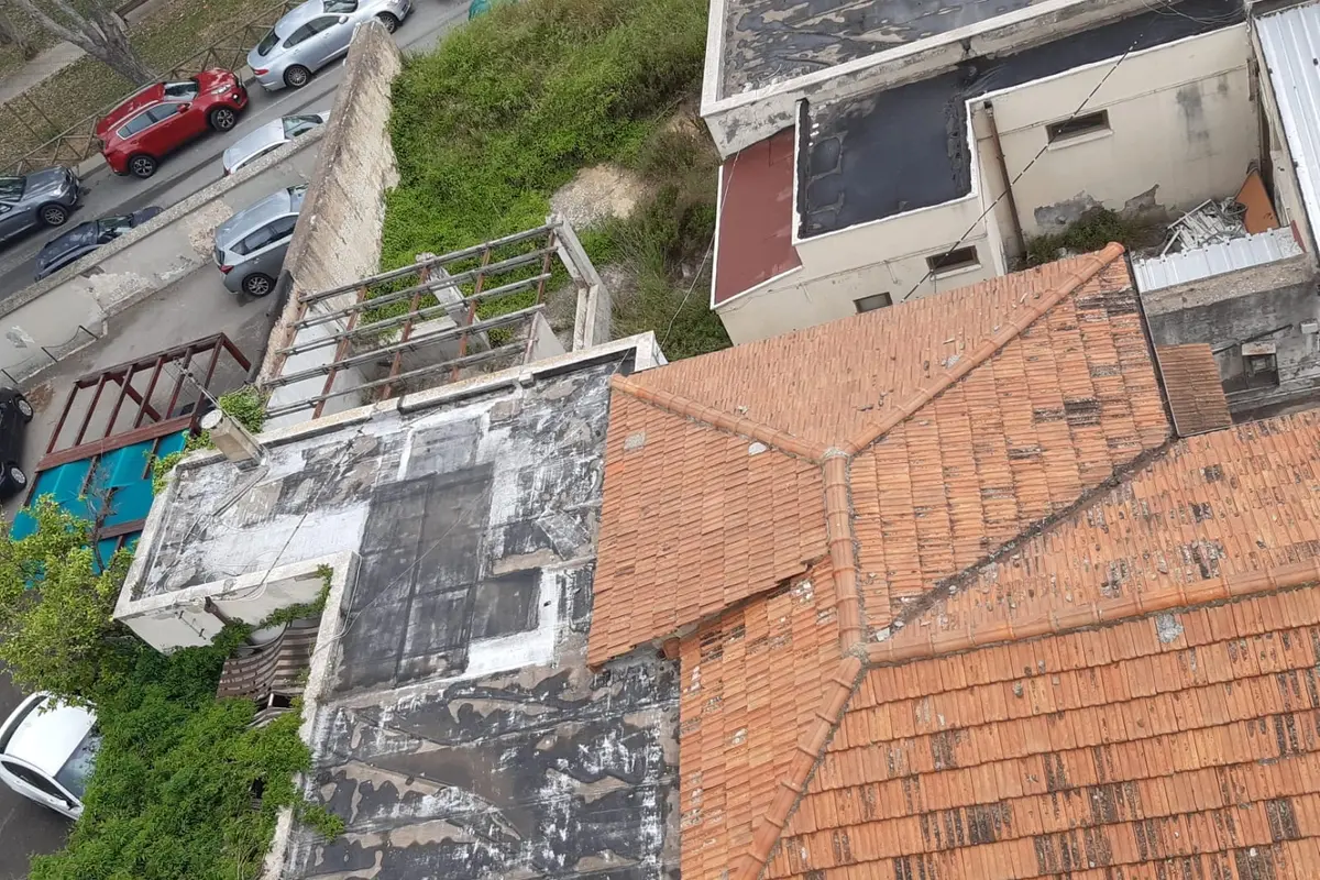 Degrado all'ex Cim di piazza Verdi