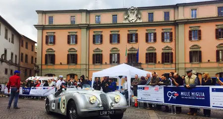 «Torna la Mille Miglia ma le strade sono un disastro»