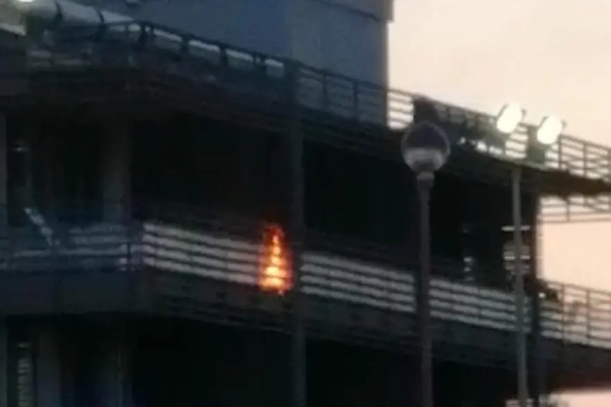 Montalto, hotel Margherita in fiamme