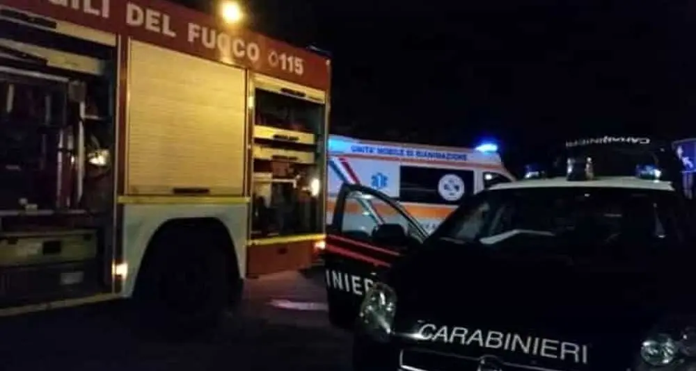 Ischia di Castro: auto fuoristrada, grave il conducente