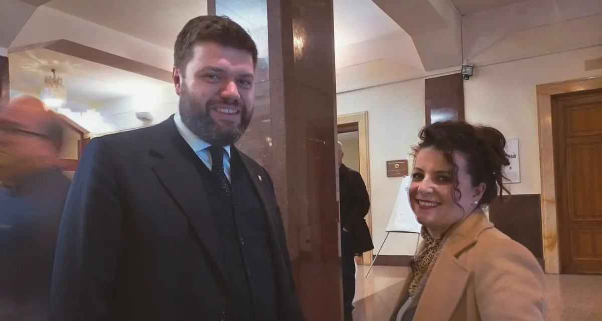 Maggioranza in Provincia, Frontini ago della bilancia