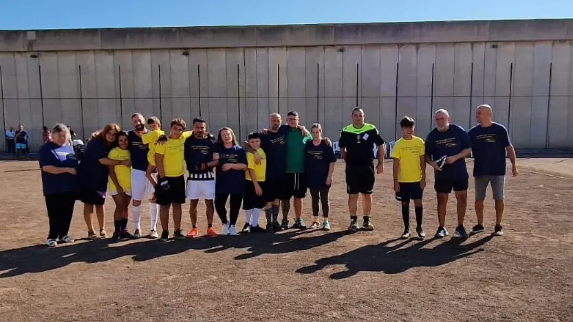 DETENUTI CONTRO FIGLI CASA CIRCONDARIALE