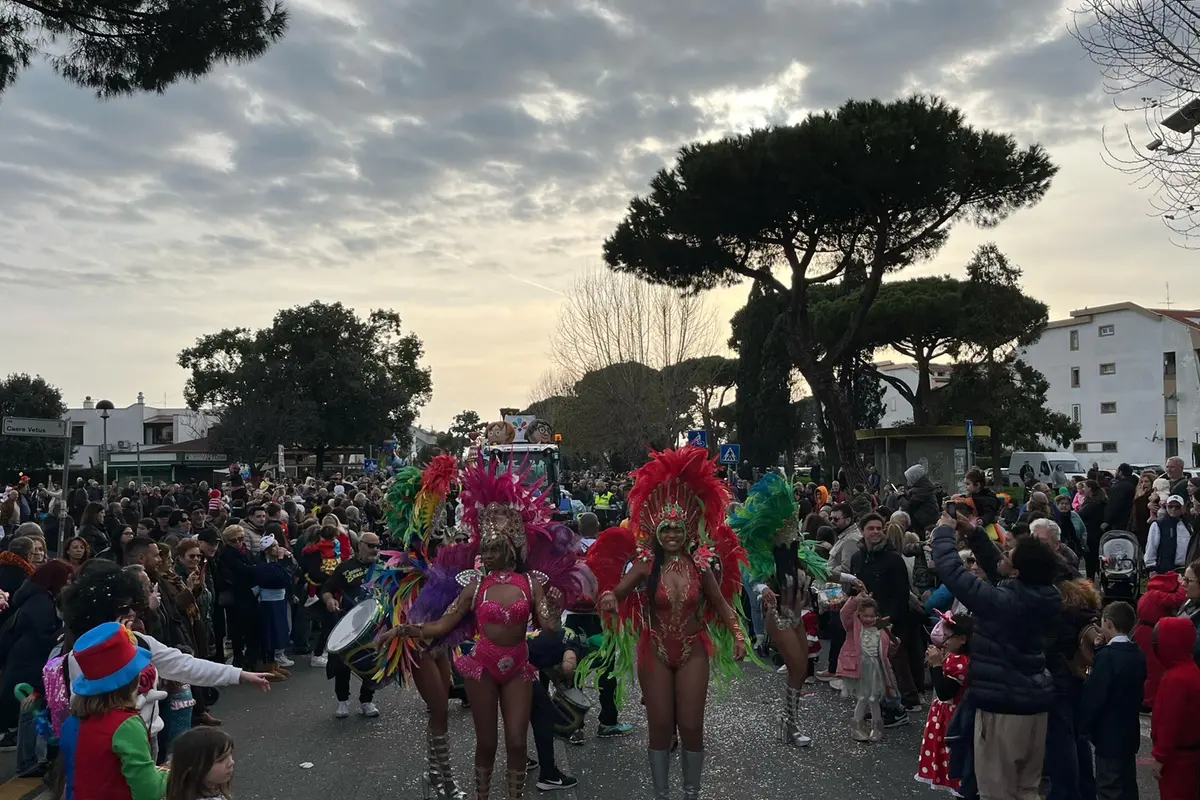 Carnevale, esplode la festa a Cerenova