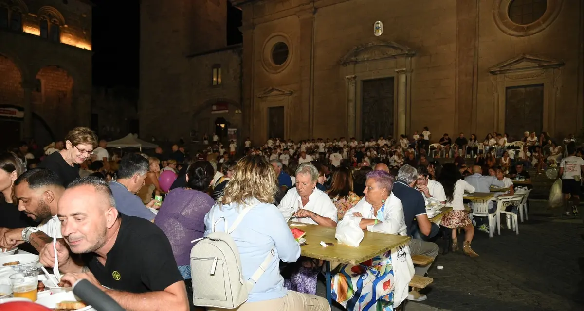 Cene dei facchini, battuto il record