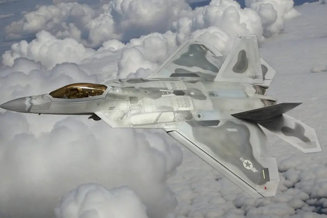 F-22 di Panagiotis Zarkadis