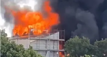 Viterbo: incendio nella facoltà di Agraria – VIDEO