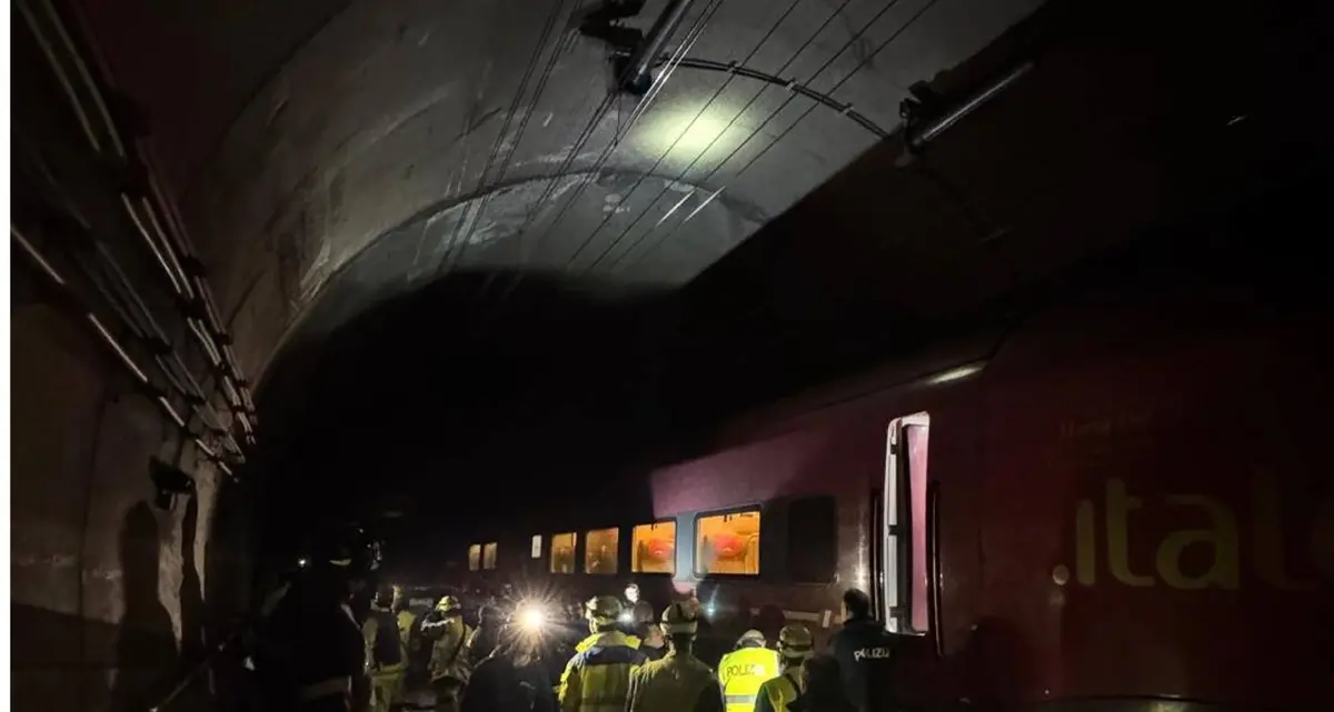 Treno Italo bloccato in galleria a Orte, soccorsi 460 passeggeri