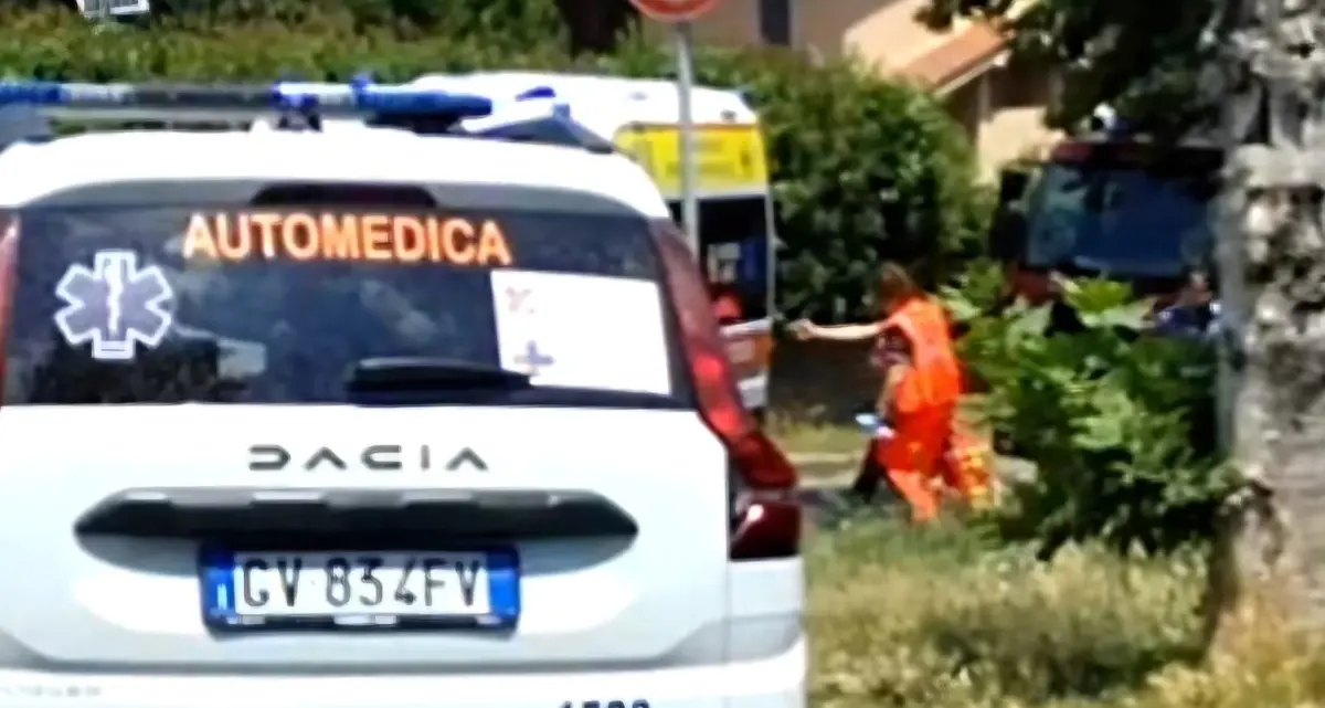 Nepi, si barrica in casa e minaccia di togliersi la vita