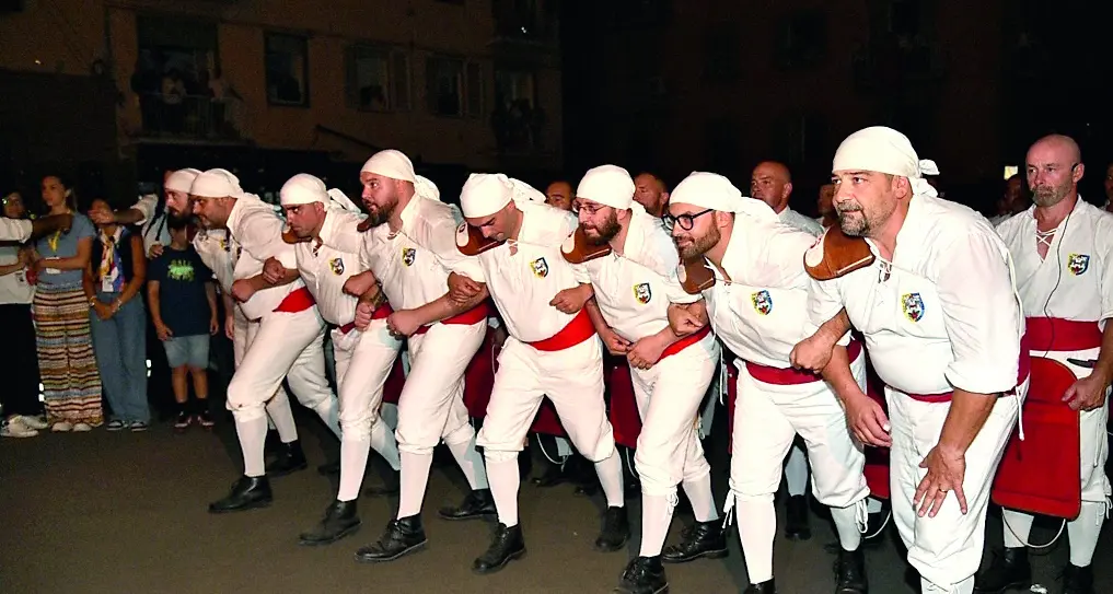 S. Rosa: controlli stringenti su sedie e fontane